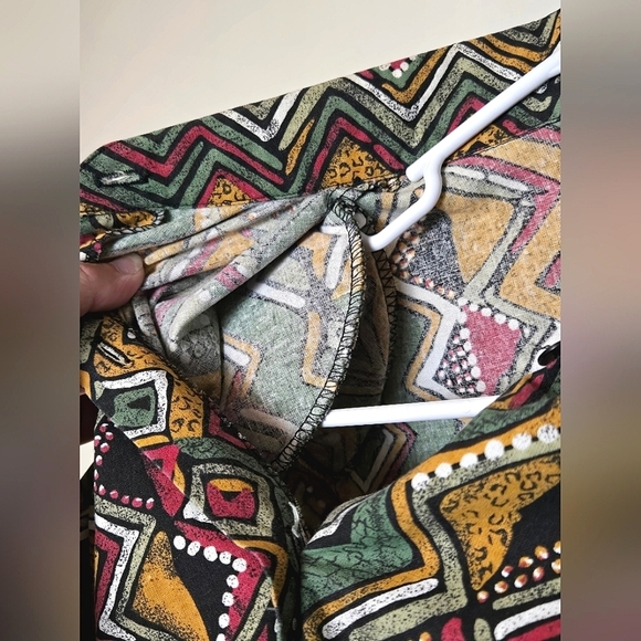 Vintage Women's Denim Republic 90's Geometric Button Up, Size Large - Picture 4 of 5